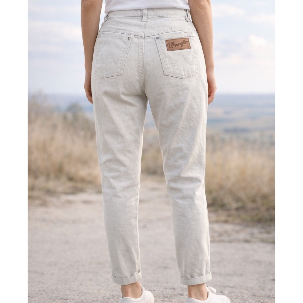 Vintage 70s Wrangler Jeans Misses 11-12 White Tapered High Rise USA 23x27